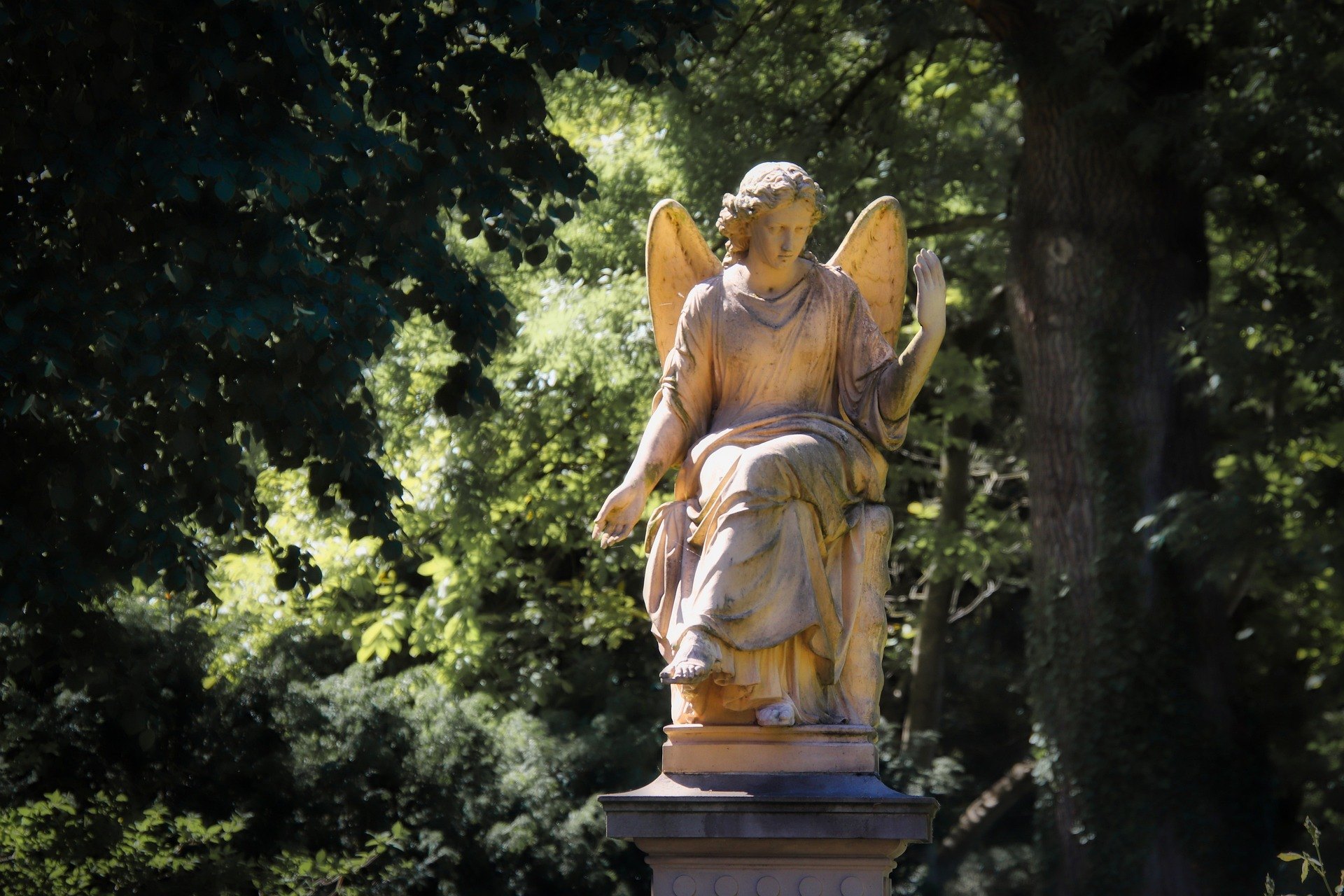 Angel of Inner Wisdom and Illumination - Archangel Uriel