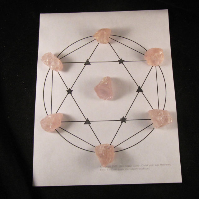 basic rose quartz crystal grid