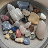 8 Reiki Techniques to Cleanse Your Aura